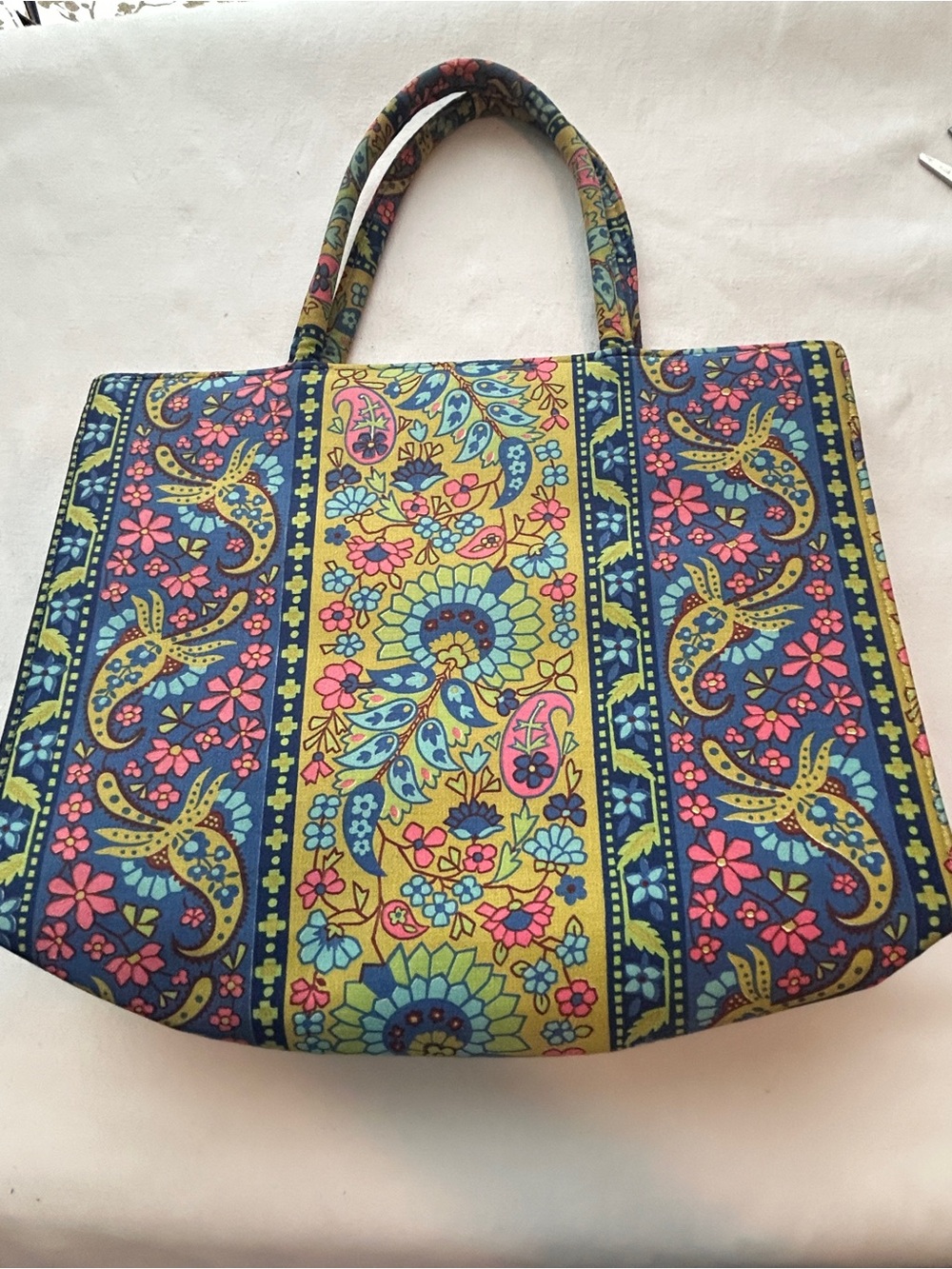 Vintage! Floral Paisley silky Clutch by Margaret Smith - great condition!